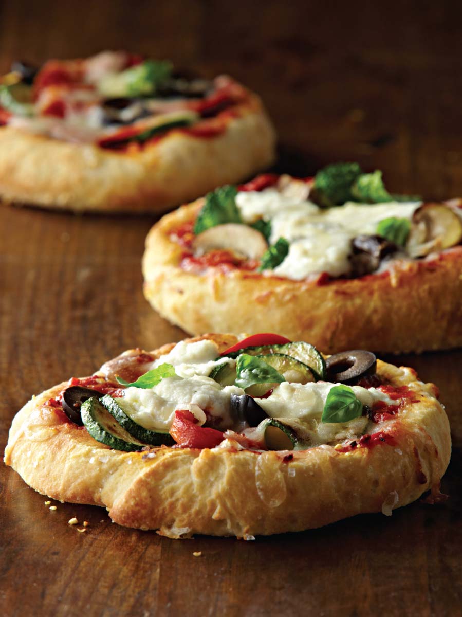 Assorted Mini Pizzas with Mozzarella and Ricotta | Galbani Cheese ...