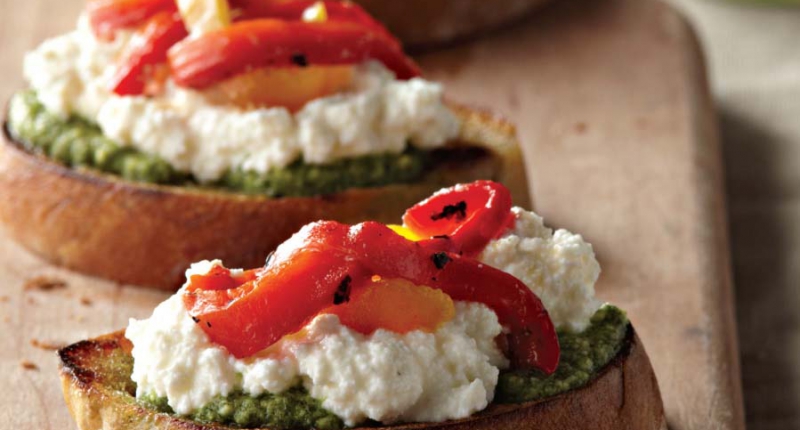Crostini with Ricotta, Basil Pesto, and Roasted Peppers