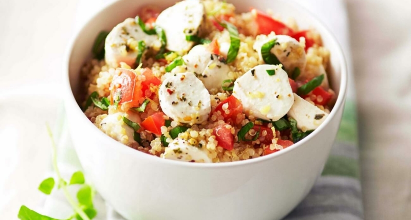 Quinoa caprese salad recipe