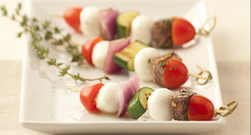 Grilled Beef Skewers with Fresh Mozzarella Grilled Beef Skewers with Fresh Mozzarella