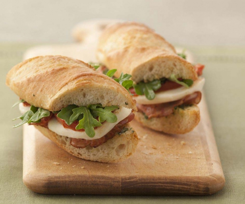 Pancetta Sandwich with Fresh Mozzarella - Galbani Cheese
