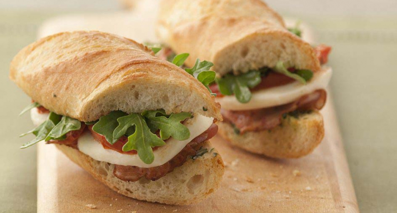 Pancetta Sandwich with Fresh Mozzarella