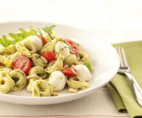 Pasta and Fresh Mozzarella with Pesto - Galbani Cheese
