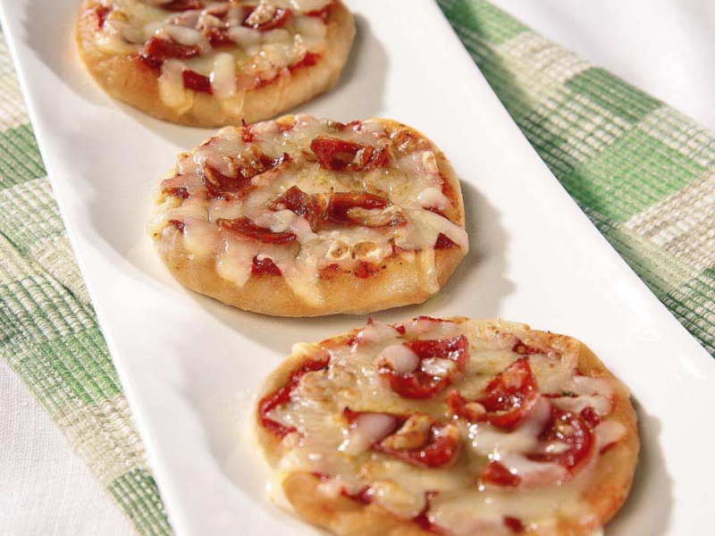 Petite Pepperoni Pizza - Galbani Cheese