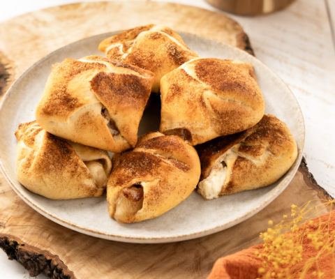 Apple Ricotta Pockets - Galbani Cheese