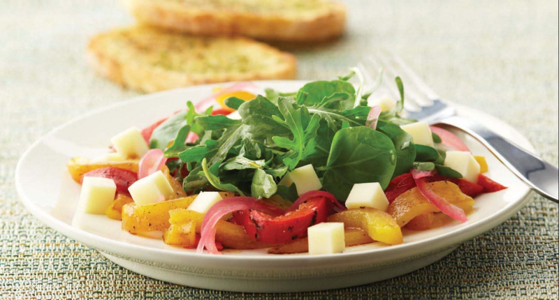 Mozzarella, Roasted Pepper, and Arugula Salad
