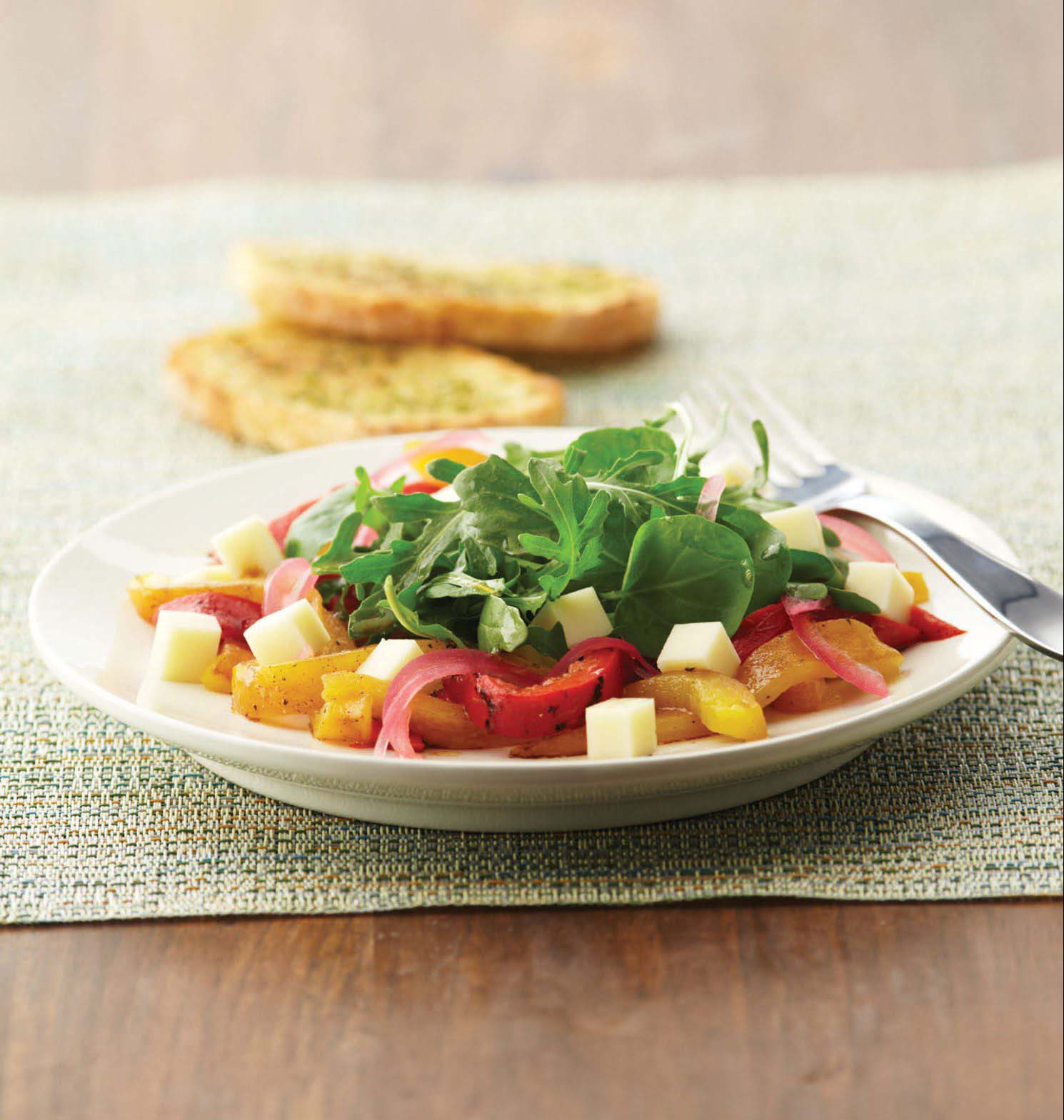 Mozzarella, Roasted Pepper, and Arugula Salad Recipe