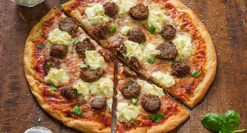 Meatball Parmigiana Pizza Meatball Parmigiana Pizza