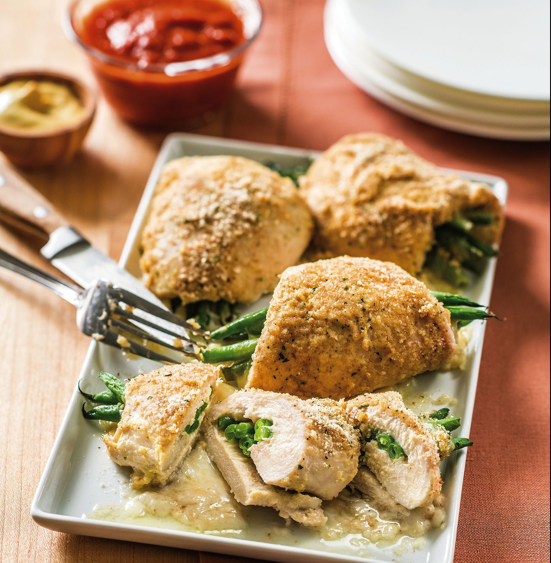 Rolled Chicken Breasts Stuffed with Mozzarella Cheese and Green Beans