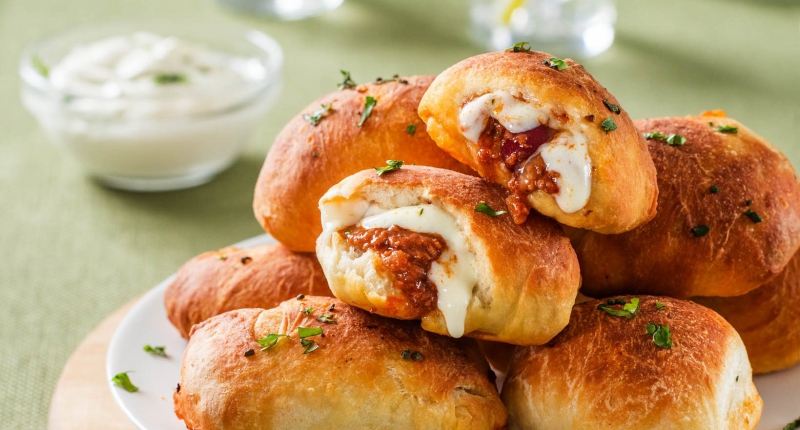 Chili Pizza Dough Balls Chili Pizza Dough Balls