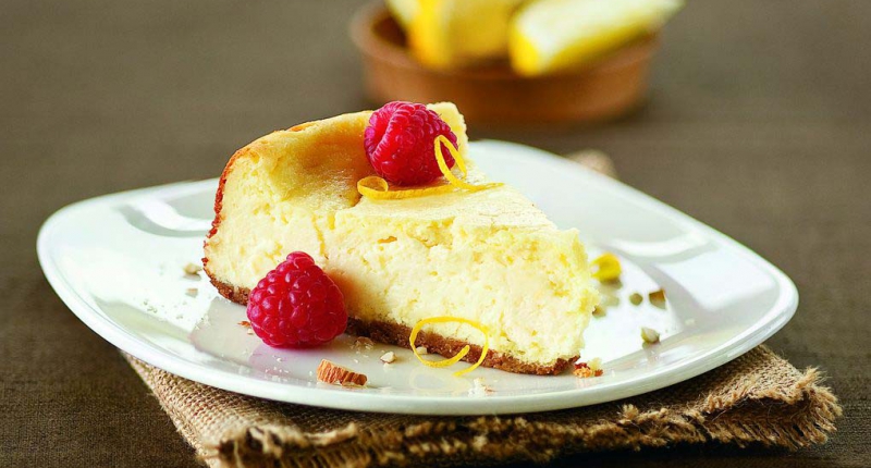 Amaretto Ricotta Cheesecake Amaretto Ricotta Cheesecake