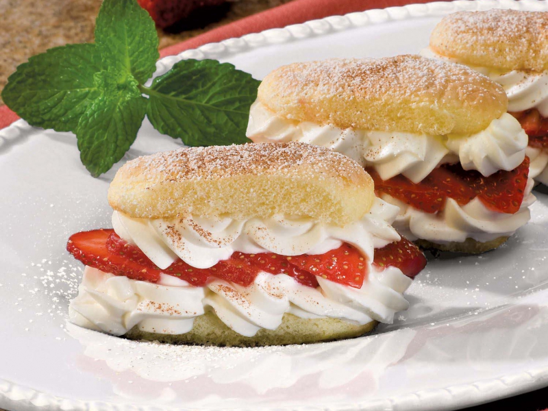 Strawberry Ricotta Shortcake - Galbani Cheese
