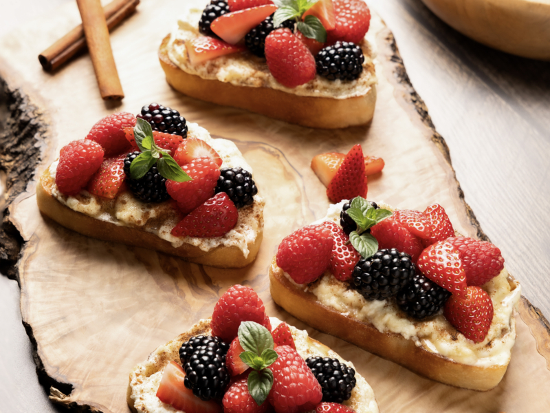 Cinnamon Berry Ricotta Toast - Galbani Cheese